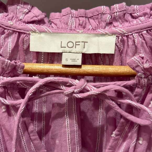 Dotted romantic ruffles clip tie neck - Picture 2 of 3